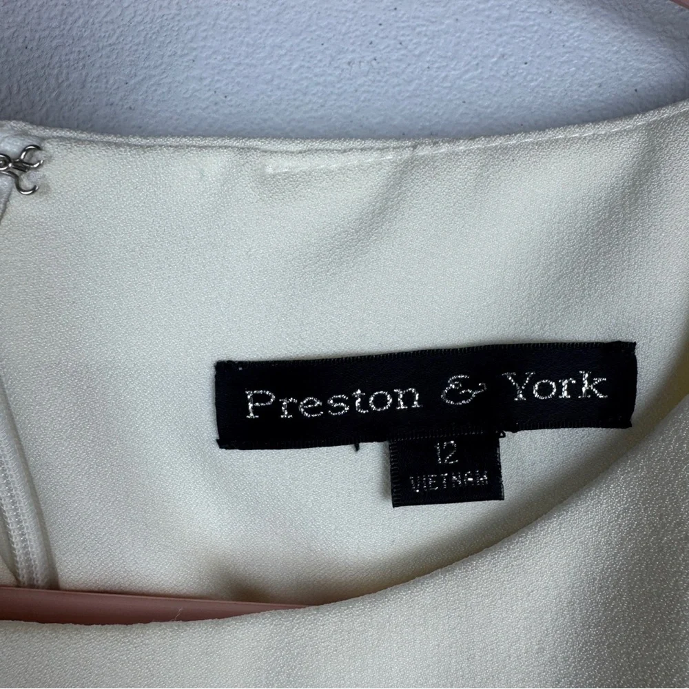 Dillard Preston York Dress Womens 12 Beige‎ White Sheath Dress Knee Length